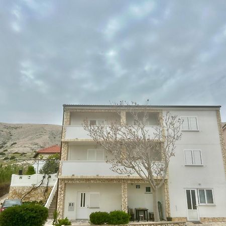 Apartments Anka Pag Pag Town Exterior foto